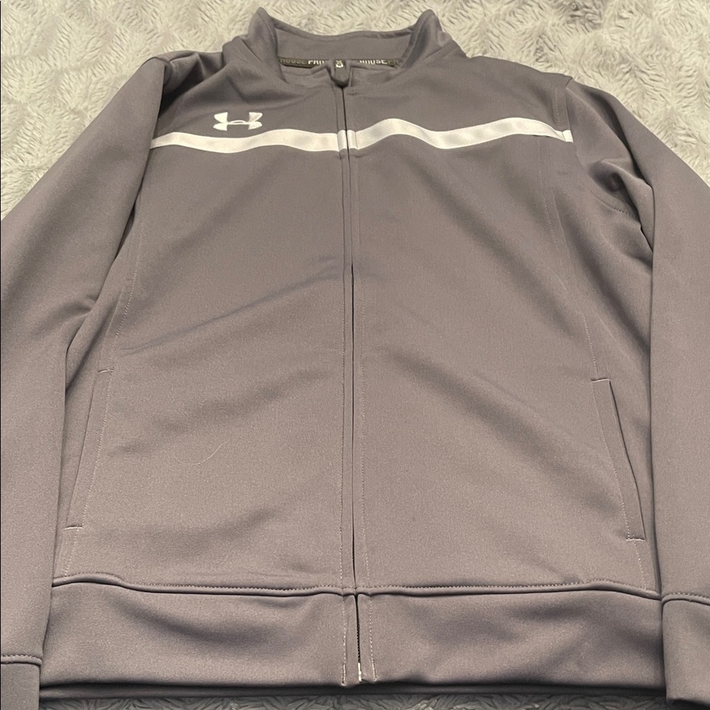 Under Armour Boys Performance Jacket in Gray and White